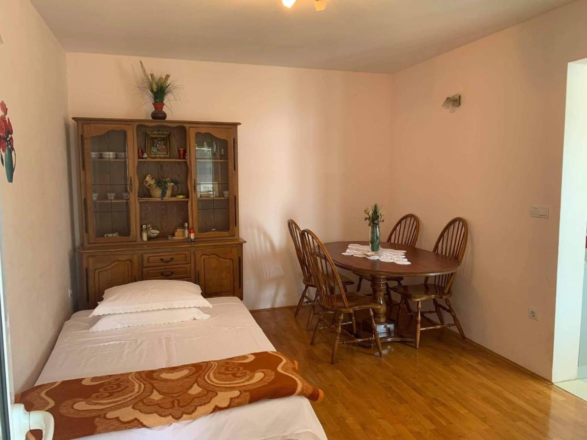 Nina Apartment Split Bagian luar foto